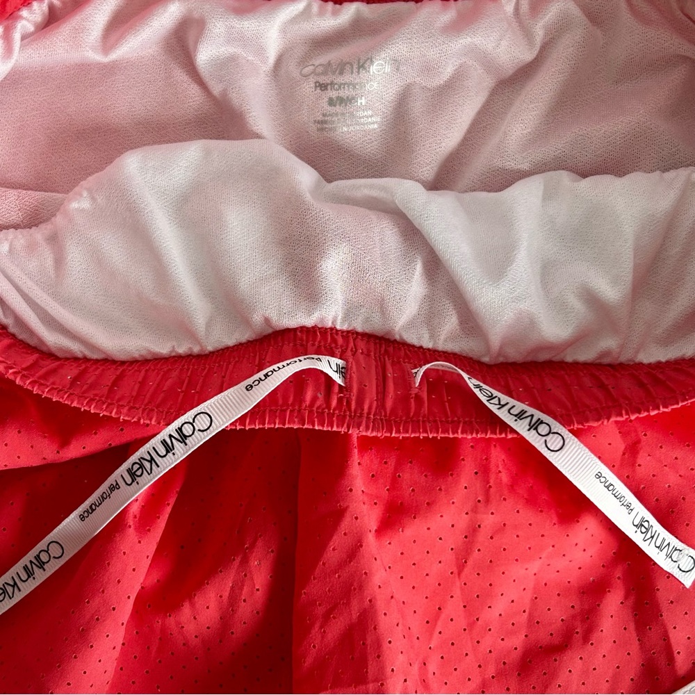 🌸NWT Calvin Klein Women’s Performance Mesh Running Shorts. Small. Light … - Picture 14 of 15